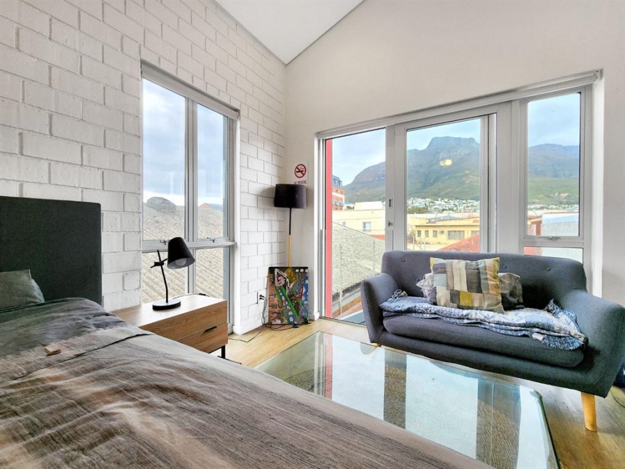 To Let 1 Bedroom Property for Rent in Woodstock Western Cape